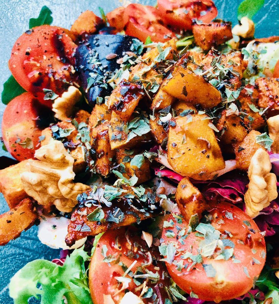 Farbenfroher Salat